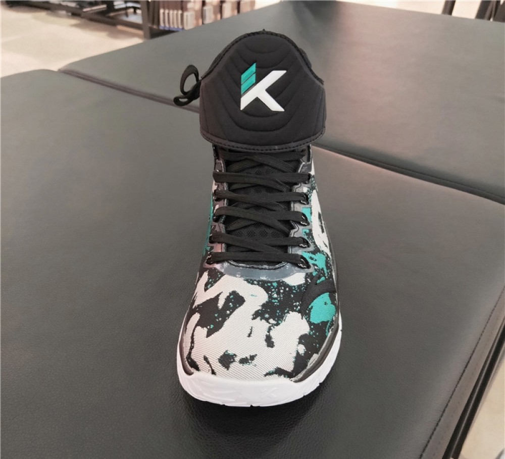 Anta KT3 Klay Thompson Retro Camo Basketball Sneakers China&Sport Anta KT3 Klay Thompson Retro Camo Basketball Sneakers -shooos shop 11941103s 2 2
