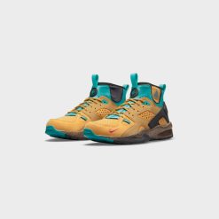 Sneakers Nike ACG Air Mowabb (Twine/Fusion Red-Club Gold) - 4