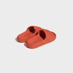 Sneakers Adidas Adilette 22 (Preloved Red) - 5 9 Sneakers Adidas Adilette 22 (Preloved Red) - 5 -shooos shop AdidasAdilette22 PrelovedRed HQ46714 800x