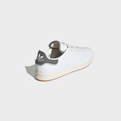 Sneakers Adidas Stan Smith (Cloud White/Off White/Gum) - 8 3 Sneakers Adidas Stan Smith (Cloud White/Off White/Gum) - 8 -shooos shop AdidasStanSmith CloudWhite OffWhite Gum GX44484 800x