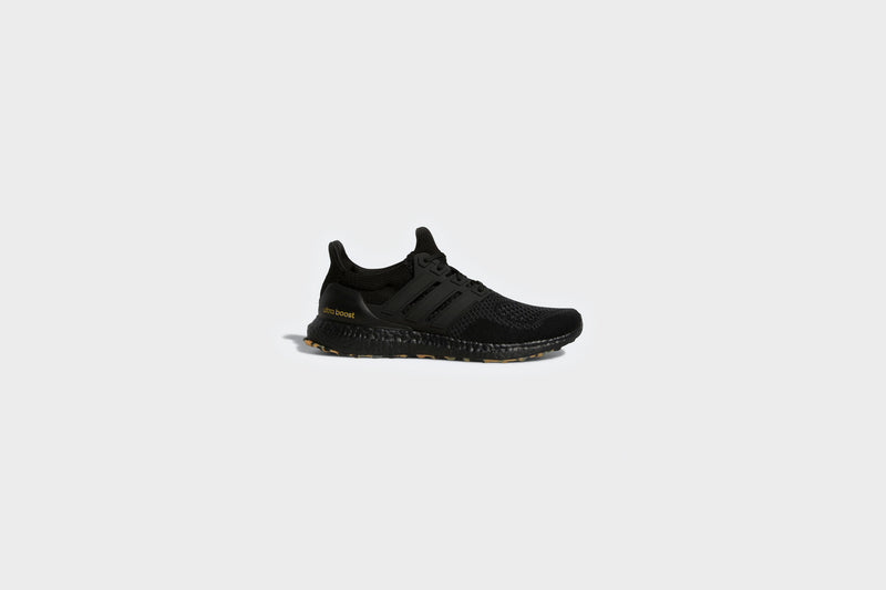 Adidas UltraBoost 1.0 (Black/Black/Gum) - 7 Sneakers Adidas UltraBoost 1.0 (Black/Black/Gum) - 7 -shooos shop