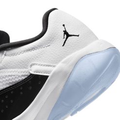 Sneakers Air Jordan 11 CMFT Low GS (White/Black) - 3.5Y 19 Sneakers Air Jordan 11 CMFT Low GS (White/Black) - 3.5Y -shooos shop AirJordan11CMFTLow GS White Black DV2208 10010 800x