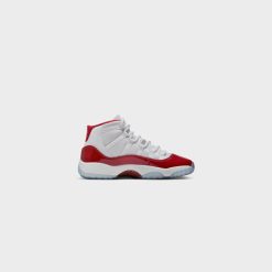 Sneakers Air Jordan 11 Retro (GS) (White/Varsity Red-Black) - 3.5Y 2 Sneakers Air Jordan 11 Retro (GS) (White/Varsity Red-Black) - 3.5Y -shooos shop AirJordan11Retro GS White VarsityRed Black 378038 1163 800x