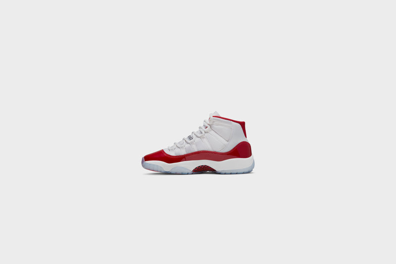 Air Jordan 11 Retro (GS) (White/Varsity Red-Black) - 3.5Y Sneakers Air Jordan 11 Retro (GS) (White/Varsity Red-Black) - 3.5Y -shooos shop AirJordan11Retro GS White VarsityRed Black 378038