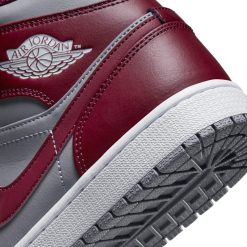 Sneakers Air Jordan 1 Mid (Cherrywood Red/White) - 7 21 Sneakers Air Jordan 1 Mid (Cherrywood Red/White) - 7 -shooos shop AirJordan1Mid CherrywoodRed White DQ8426 61511 800x