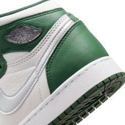 Sneakers Air Jordan 1 Retro High OG (GS) (Gorge Green/Metallic Silver) - 3.5Y 10 Sneakers Air Jordan 1 Retro High OG (GS) (Gorge Green/Metallic Silver) - 3.5Y -shooos shop AirJordan1RetroHighOG GS GorgeGreen MetallicSilver 575441 30311 800x