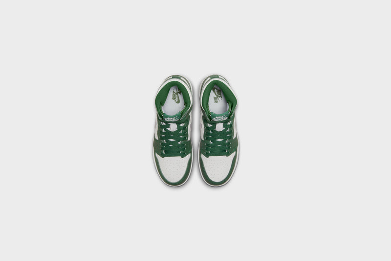 Air Jordan 1 Retro High OG (GS) (Gorge Green/Metallic Silver) - 3.5Y Sneakers Air Jordan 1 Retro High OG (GS) (Gorge Green/Metallic Silver) - 3.5Y -shooos shop AirJordan1RetroHighOG GS GorgeGreen MetallicSilver 575441