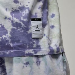 Apparel Air Jordan Sport DNA '85 Crew Tee (Ocean Cube-Green) - S 3 Apparel Air Jordan Sport DNA '85 Crew Tee (Ocean Cube-Green) - S -shooos shop AirJordanSportDNA 85CrewTee OceanCube Green DM1454 3664 800x