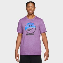Apparel Nike Sportswear T-Shirt (Purple) - S