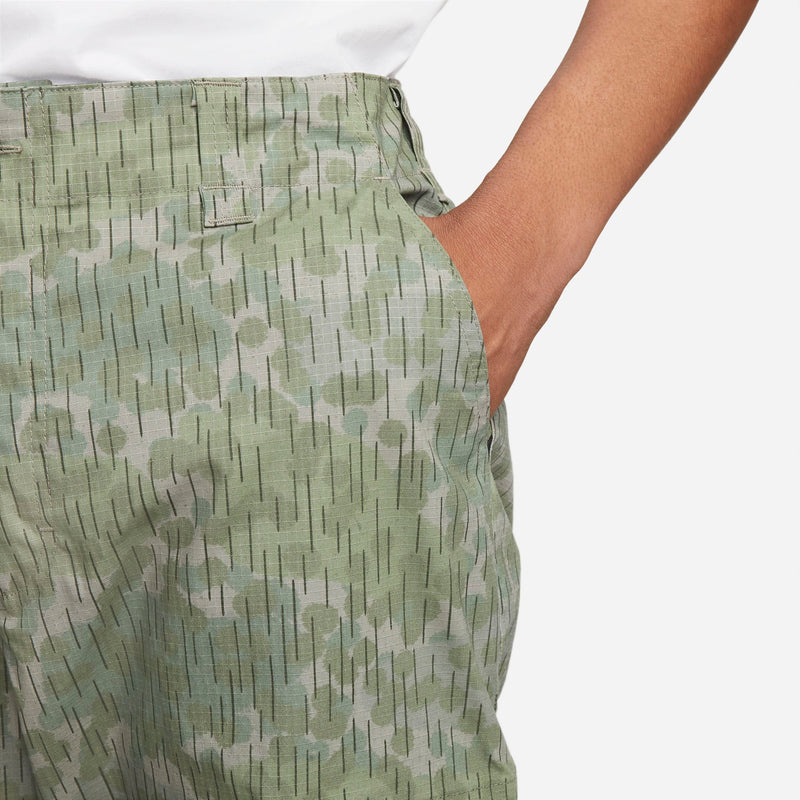 Nike SB Skate Cargo Pants (Green/Light Army) - 32 Apparel Nike SB Skate Cargo Pants (Green/Light Army) - 32 -shooos shop DN4989