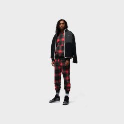 Apparel Jordan Essential Holiday Fleece Sweatpants (Fire Red/Dark Driftwood) - M 6 Apparel Jordan Essential Holiday Fleece Sweatpants (Fire Red/Dark Driftwood) - M -shooos shop JordanEssentialHolidayFleeceSweatpants FireRed DarkDriftwood DV9388 6121 800x