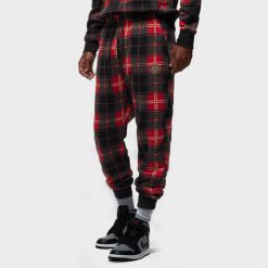 Apparel Jordan Essential Holiday Fleece Sweatpants (Fire Red/Dark Driftwood) - M