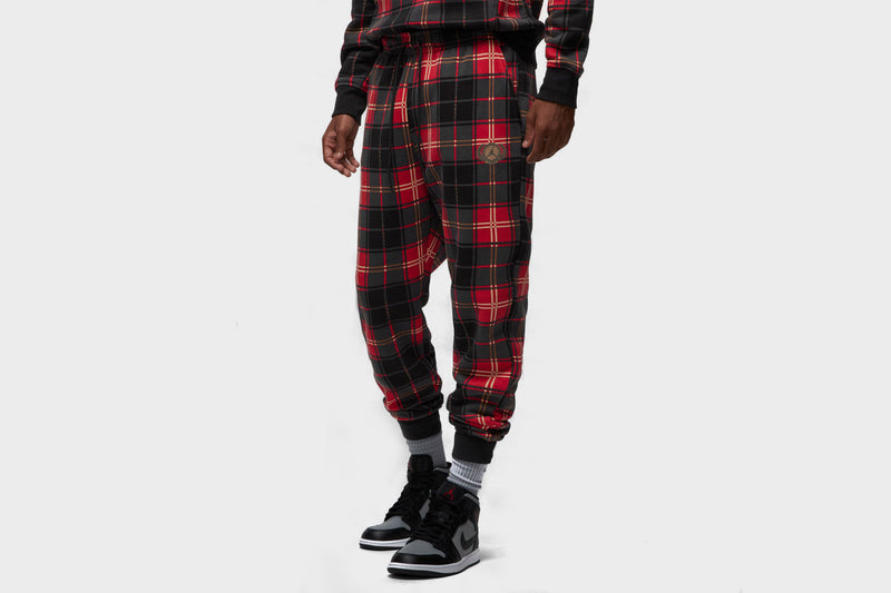 Jordan Essential Holiday Fleece Sweatpants (Fire Red/Dark Driftwood) - M Apparel Jordan Essential Holiday Fleece Sweatpants (Fire Red/Dark Driftwood) - M -shooos shop JordanEssentialHolidayFleeceSweatpants FireRed DarkDriftwood DV9388