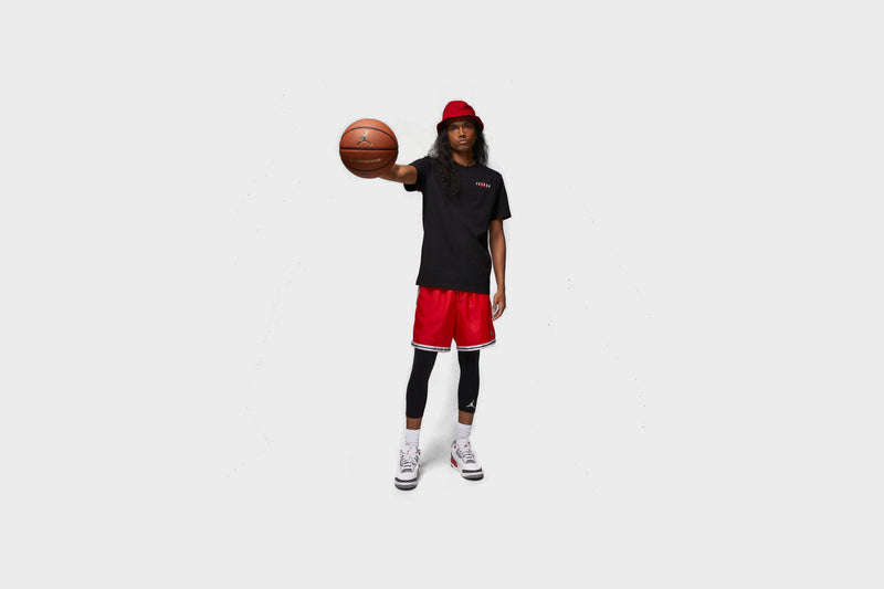Jordan Graphic Jumpman T-Shirt (Black/Red) - S Apparel Jordan Graphic Jumpman T-Shirt (Black/Red) - S -shooos shop JordanGraphicJumpmanT Shirt Black Red DV8422