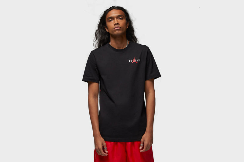 Jordan Graphic Jumpman T-Shirt (Black/Red) - S Apparel Jordan Graphic Jumpman T-Shirt (Black/Red) - S -shooos shop JordanGraphicJumpmanT Shirt Black Red DV8422
