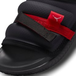 Sneakers Jordan Super Play Slide (Black/University Red) - 7 -shooos shop JordanSuperPlaySlide Black UniversityRed DM1683 00110 800x