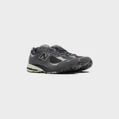 shooos shop -shooos shop NewBalanceM2002RGV Grey Pink 2 800x