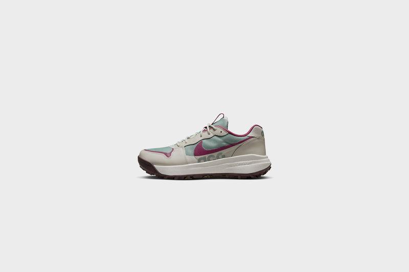 Nike ACG Lowcate (Mica Green/Rosewood-Light Bone) - 7 Sneakers Nike ACG Lowcate (Mica Green/Rosewood-Light Bone) - 7 -shooos shop NikeACGLowcate MicaGreen Rosewood LightBone DX2256
