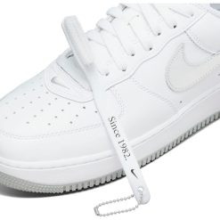Sneakers Nike Air Force 1 Low Retro (White/Metallic Silver) - 7 -shooos shop NikeAirForce1LowRetro White MetallicSilver DZ6755 10010 800x