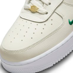 Sneakers Nike Air Force 1 '07 LV8 (Sail/Malachite-White) - 7 9 Sneakers Nike Air Force 1 '07 LV8 (Sail/Malachite-White) - 7 -shooos shop NikeAirForce1 07LV8 White Black White DQ7658 10110 800x