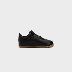 Sneakers Nike Air Force 1 ‘07 (Black/Black-Gum Light Brown) - 7 -shooos shop NikeAirForce1 07 Black Black GumLightBrown DZ4404 0013 800x