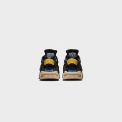 Sneakers Nike Air Huarache PRM (Black/University Gold) - 8 -shooos shop NikeAirHuarachePRM Black UniversityGold DZ4852 0016 800x