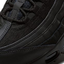 Sneakers Nike Air Max 95 Essential (Black/Black-Dark Grey) - 7 10 Sneakers Nike Air Max 95 Essential (Black/Black-Dark Grey) - 7 -shooos shop NikeAirMax95Essential Black Black DarkGrey CI3705 00111 800x