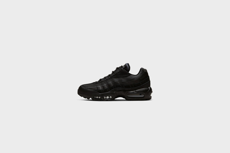 Nike Air Max 95 Essential (Black/Black-Dark Grey) - 7 Sneakers Nike Air Max 95 Essential (Black/Black-Dark Grey) - 7 -shooos shop NikeAirMax95Essential Black Black DarkGrey CI3705