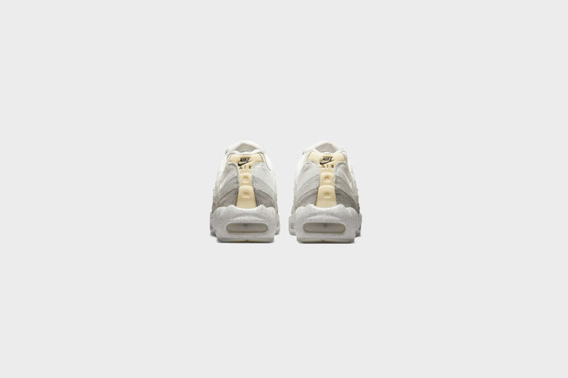 Nike Air Max 95 QS (Summit White/Light Bone) - 4 Sneakers Nike Air Max 95 QS (Summit White/Light Bone) - 4 -shooos shop NikeAirMax95QS SummitWhite LightBone DV2593