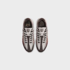 Sneakers Nike Air Max 95 SE (Light Bone/Summit White-Khaki) - 7 7 Sneakers Nike Air Max 95 SE (Light Bone/Summit White-Khaki) - 7 -shooos shop NikeAirMax95SE LightBone SummitWhite Khaki DQ9016 0017 800x