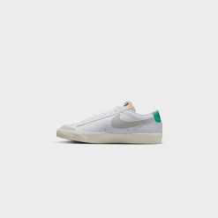 Sneakers Nike Blazer Low ‘77 VNTG (White/Grey Fog-Light Menta) - 7 -shooos shop NikeBlazerLow 77VNTG White GreyFog LightMenta DA6364 1095 800x