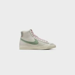 Sneakers Nike Blazer Mid ‘77 PRM (Sail/Enamel Green-Coconut Milk) - 7 -shooos shop NikeBlazerMid 77PRM Sail EnamelGreen CoconutMilk DO9787 1003 800x