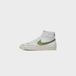 Sneakers Nike Blazer Mid ‘77 VNTG (White/Chlorophyll-Black-Sail) - 7
