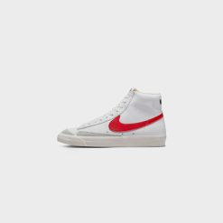 Sneakers Nike Blazer Mid ‘77 VNTG (White/Habanero Red-Medium Blue) - 7