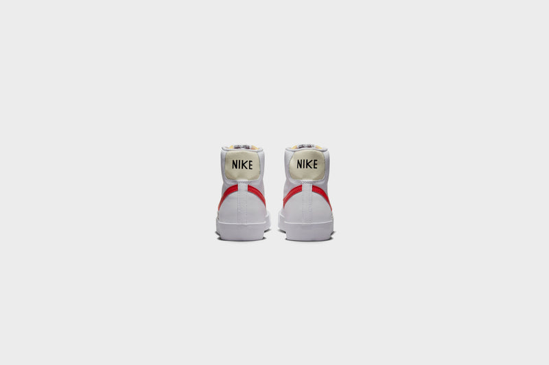 Sneakers Nike Blazer Mid ‘77 VNTG (White/Picante Red-Coconut Milk) - 7 6 Sneakers Nike Blazer Mid ‘77 VNTG (White/Picante Red-Coconut Milk) - 7 - Image 6