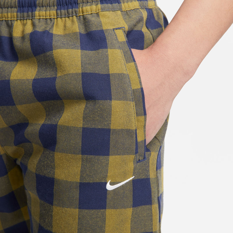 Nike Life Men’s Unlined Plaid Shorts (Midnight Navy/Pilgrim/Black) - M Apparel Nike Life Men’s Unlined Plaid Shorts (Midnight Navy/Pilgrim/Black) - M -shooos shop NikeLifeMen sUnlinedPlaidShorts MidnightNavy Pilgrim Black DQ5186