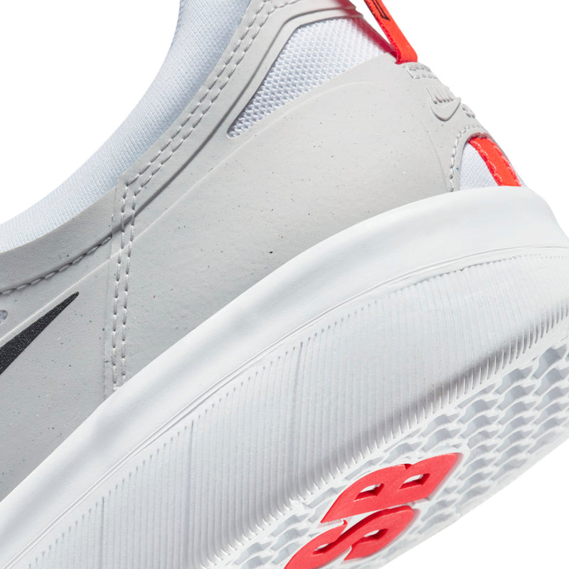 Nike SB Nyjah Free 2 (Neutral Grey/Black-White) - 5.5 Sneakers Nike SB Nyjah Free 2 (Neutral Grey/Black-White) - 5.5 -shooos shop NikeSBNyjahFree2 NeutralGreyBlack White BV2078