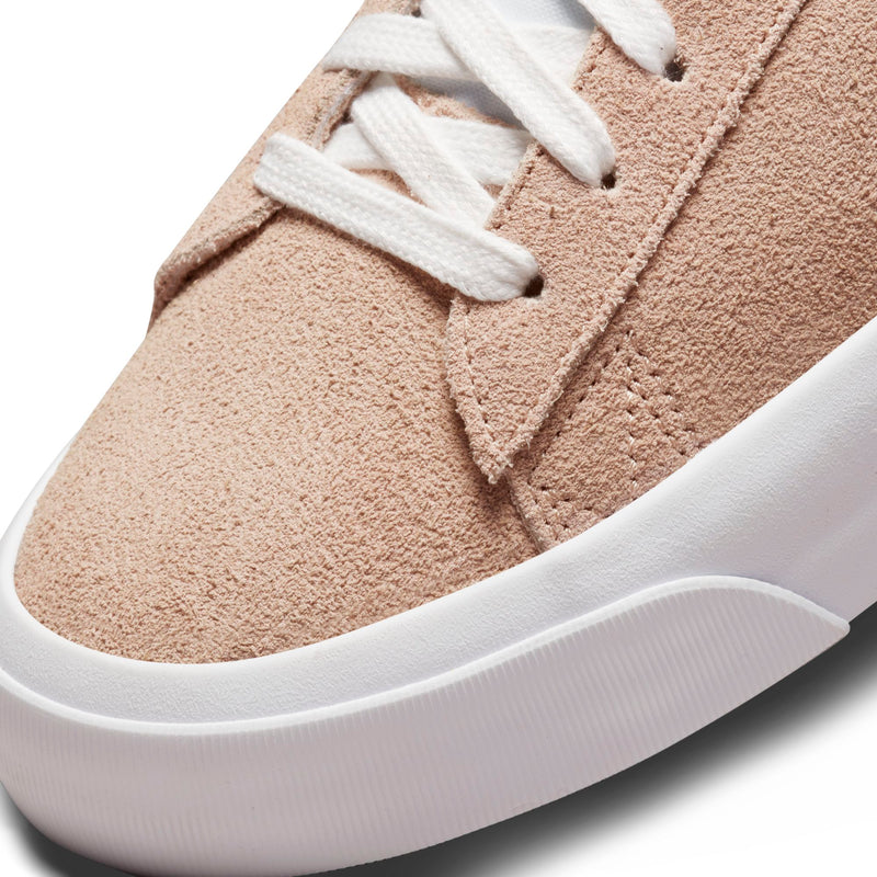 Nike SB Zoom Blazer Low Pro GT (Bio Beige/White-Gym Red-White) - 4.5 Sneakers Nike SB Zoom Blazer Low Pro GT (Bio Beige/White-Gym Red-White) - 4.5 -shooos shop NikeSBZoomBlazerLowProGT BioBeige White GymRed White DC7695