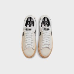 Sneakers Nike SB Zoom Blazer Low Pro GT (White/Black-White-White) - 8 12 Sneakers Nike SB Zoom Blazer Low Pro GT (White/Black-White-White) - 8 -shooos shop NikeSBZoomBlazerLowProGT WhiteBlack White White DC7695 100 5 800x