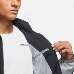 Apparel Nike Sportswear International Reissue Jacket (Black) - S 4 Apparel Nike Sportswear International Reissue Jacket (Black) - S -shooos shop NikeSportswearInternationalReissueJacket Black CZ5802 010 4 800x