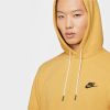 Apparel Nike Sportswear Pullover Hoodie (Yellow) - S