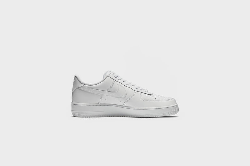 Nike Air Force 1 '07 (White/White) - 6 Sneakers Nike Air Force 1 '07 (White/White) - 6 -shooos shop