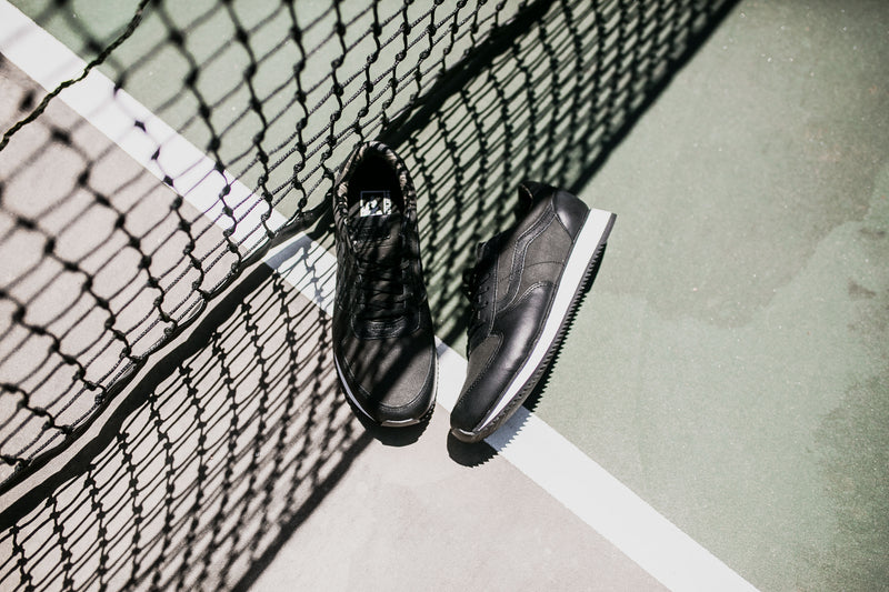 Vans Suiting Runner (Black/White) - 8 Sneakers Vans Suiting Runner (Black/White) - 8 -shooos shop