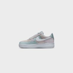 Sneakers WMNS Nike Air Force 1 07 Low NH1 (Football Grey/Aura-Ocean Cube) - WMNS 5.5 -shooos shop WMNSAirForce107LowNH1 FootballGrey Aura OceanCube DR3100 0015 800x