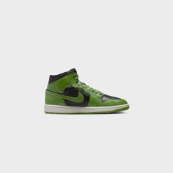 Sneakers WMNS Air Jordan 1 Mid (Black/Altitude Green-Sail) - 5W 2 Sneakers WMNS Air Jordan 1 Mid (Black/Altitude Green-Sail) - 5W -shooos shop WMNSAirJordan1Mid Black AltitudeGreen Sail BQ6472 0313 800x