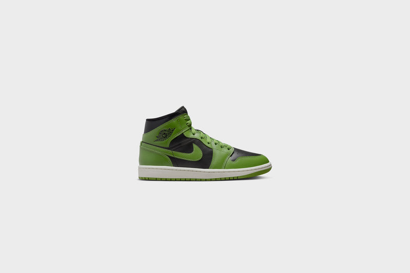 WMNS Air Jordan 1 Mid (Black/Altitude Green-Sail) - 5W Sneakers WMNS Air Jordan 1 Mid (Black/Altitude Green-Sail) - 5W -shooos shop WMNSAirJordan1Mid Black AltitudeGreen Sail BQ6472