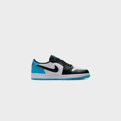Sneakers WMNS Air Jordan 1 Retro Low OG (White/DK Powder Blue-Black) - 5.5 -shooos shop WMNSAirJordan1RetroLowOG White DKPowderBlue Black CZ0775 1043 800x