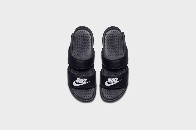 WMNS Benassi Duo Ultra Slide (Black/White) - 6 WMNS Sneakers WMNS Benassi Duo Ultra Slide (Black/White) - 6 WMNS -shooos shop WMNSBenassiDuoUltraSlide BlackWhite 819717