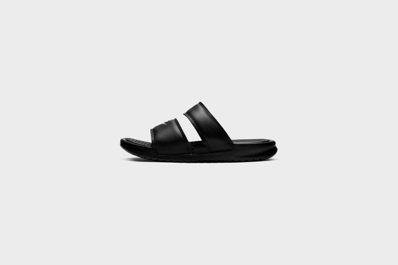 WMNS Benassi Duo Ultra Slide (Black/White) - 6 WMNS Sneakers WMNS Benassi Duo Ultra Slide (Black/White) - 6 WMNS -shooos shop WMNSBenassiDuoUltraSlide BlackWhite 819717
