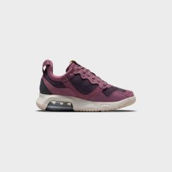 Sneakers WMNS Jordan MA2 (Light Mulberry/Saturn Gold) - 5 WMNS -shooos shop WMNSJordanMA2 LightMulberrySaturnGold CW5992 500 10 800x